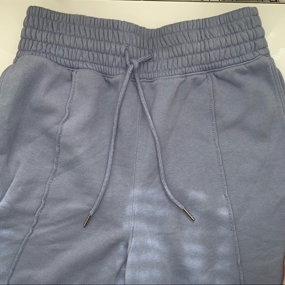 Abercrombie & Fitch Blue High Rise Tailored Fleece Shorts - Picture 3 of 8